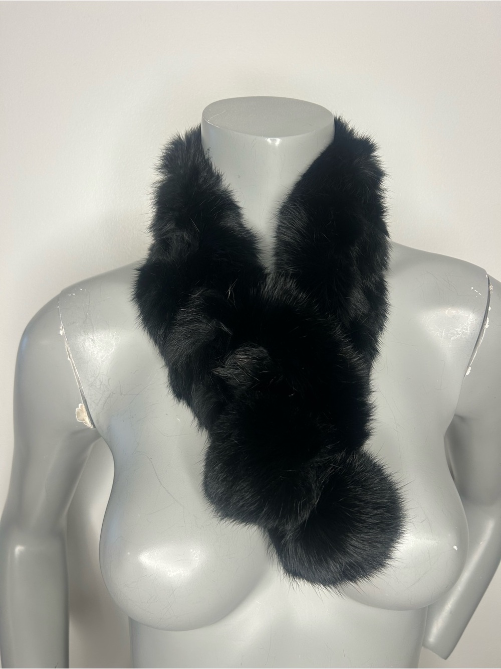 Gorgeous Classic Black genuine rabbit Fur Neck Wrap with pompom ❤️24x4